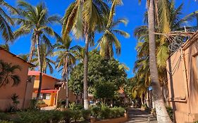 Hotel Oasis